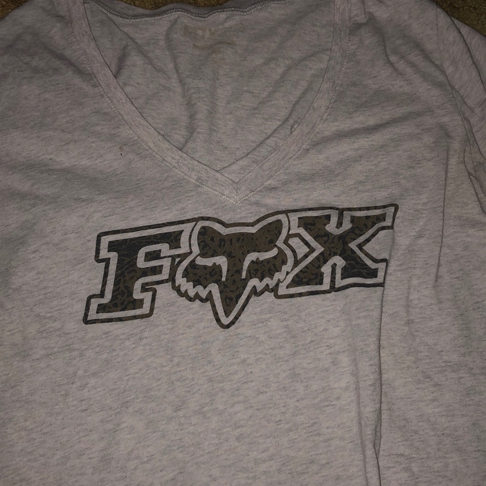 v neck - Picture 2 of 2
